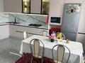 3-бөлмелі пәтер · 137 м² · 8/9 қабат, Алтын орда ш/а., бағасы: 48 млн ₸ в Актобе, мкр. Алтын орда