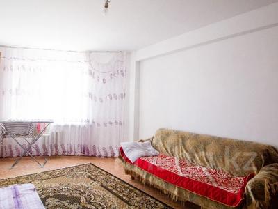 2-комнатная квартира, 58 м², 8/9 этаж, Бирлик за 18.8 млн 〒 в Талдыкоргане, мкр Бирлик