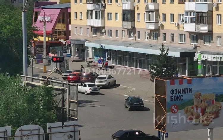 3 комнаты · 64 м², 4-й микрорайон, Гоголя 61 за 60 000 〒 в Костанае — фото 2