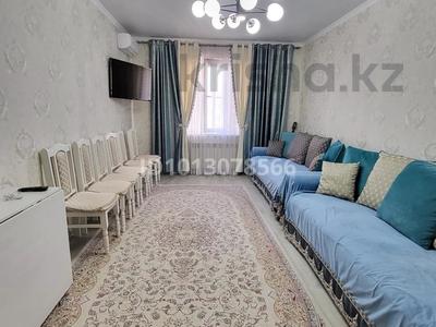 2-бөлмелі пәтер · 57 м² · 8/12 қабат, мкр Акбулак, Дарабоз 29, бағасы: 250 000 ₸ в Алматы, Алатауский р-н