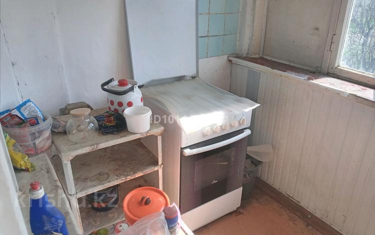 3-комнатная квартира · 60 м² · 4/4 этаж, Тонкуруш 8 — Школы31 за 100 000 ₸ в Таразе — фото 2
