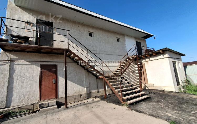 Отдельный дом · 8 комнат · 140 м² · 4 сот., ул. 20 квартал 64 — За средней школой Кемертоган за ~ 32 млн ₸ — фото 2