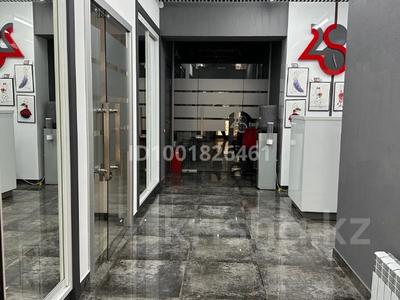 Офисы, образование, студии · 165 м² за 1.8 млн ₸ в Астане, Есильский р-н