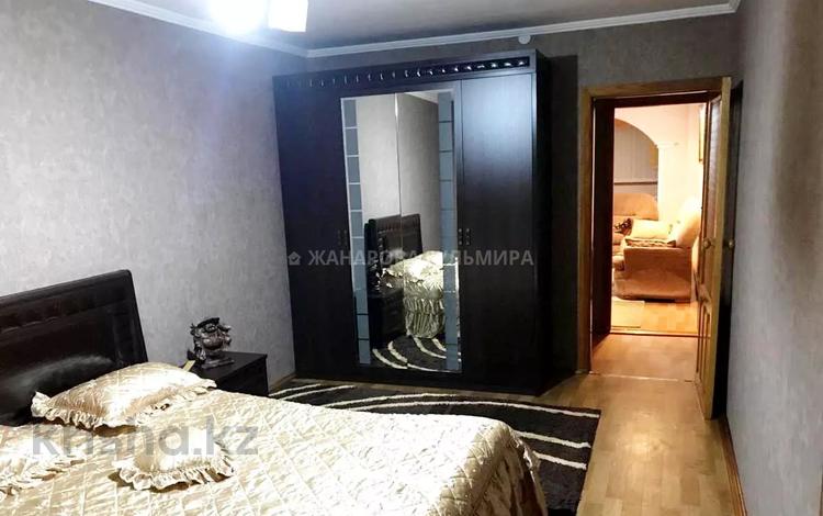 2-комнатная квартира, 65 м², 2/5 этаж помесячно, Аскарова 24 за 120 000 〒 в Шымкенте — фото 3