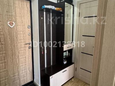 Пәтерлер в Актюбинской обл.: 1-бөлмелі пәтер · 41.2 м² · 3/9 қабат, мкр Болашак 129/2 — Бокенбай батыра 129/2, бағасы: 14 млн 〒 1-бөлмелі пәтер · 41.2 м² · 3/9 қабат, мкр Болашак 129/2 — Бокенбай батыра 129/2, бағасы: 14 млн 〒 в Актобе