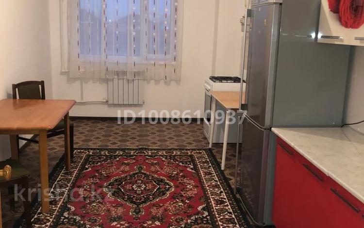 1-комнатная квартира · 61 м² · 2/5 этаж, мкр Болашак, Бокенбай батыра 32 за 120 000 ₸ в Актобе — фото 2
