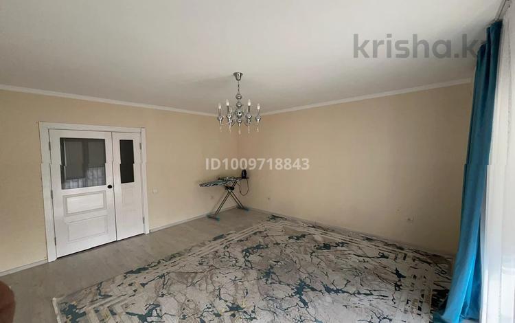 3-комнатная квартира · 77.8 м² · 5/12 этаж, Жаңа қала, 11 көше 31/2 — Жаңа қалада орталыкта, мектеп, остановка, муз сарайы, Turan mall, Ramada конак, уй, Облыс әкімдігі гимараты, Конгрес хол, НИШ мектебі, парк. за 29.5 млн 〒 в Туркестане — фото 2