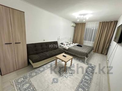 1-комнатная квартира · 46 м² · 8/14 этаж, Сыганак 54 — Сауран за 7 000 〒 в Астане, Есильский р-н