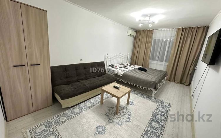 1-бөлмелі пәтер · 46 м² · 8/14 қабат, Сыганак 54 — Сауран, бағасы: 10 000 ₸ в Астане, Есильский р-н — фото 2