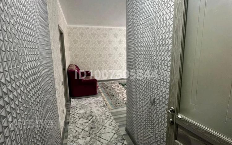 2-бөлмелі пәтер · 58 м² · 5/6 қабат, 16-й мкр 43 — трк Актау, бағасы: 15.5 млн ₸ — фото 2