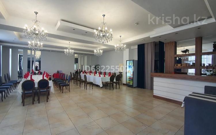 Помещение кафе действующий бизнес · 380 м² за 305 млн ₸ в Астане, Сарыарка р-н — фото 2