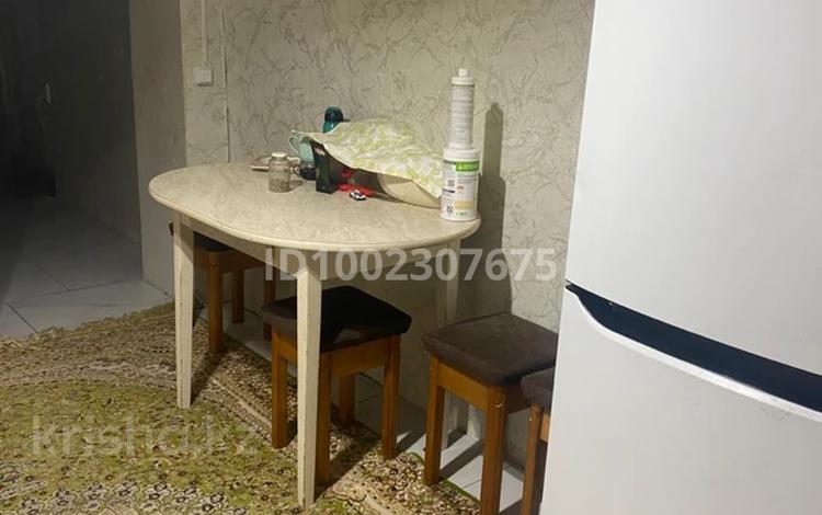 Отдельный дом · 2 комнаты · 67 м² · 7 сот., мкр Жилгородок, Тэц 3 — 312 стрелковой дивизии -Энергосистема за 6 млн 〒 в Актобе — фото 17