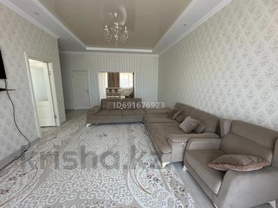 4-комнатная квартира · 127.7 м² · 2/4 этаж, Жемчужная 1/1 за 50 млн 〒 в Актау, мкр Приморский