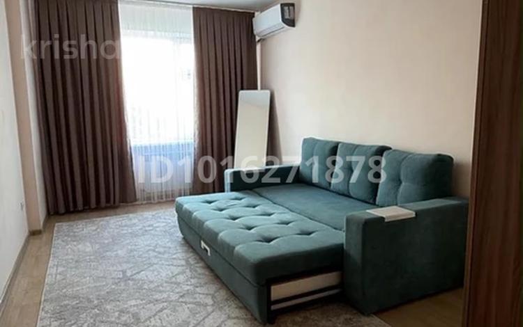 1-комнатная квартира · 40 м² · 2/5 этаж, 3-й мкр 12 за 120 000 ₸ в Актау — фото 2