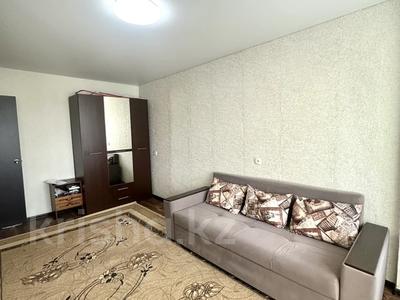 1-комнатная квартира, 31 м², 3/5 этаж, Назарбаева 93 за 12.6 млн 〒 в Усть-Каменогорске