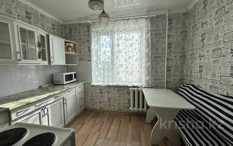 2-бөлмелі пәтер · 50 м² · 6/9 қабат, 8 микрорайон 48, бағасы: 12 млн ₸ в Темиртау — фото 2