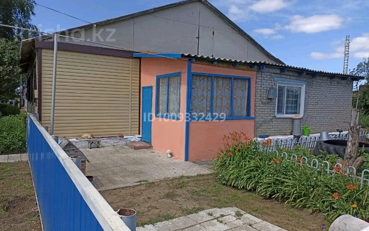 Часть дома · 5 комнат · 102.4 м² · 9.5 сот., Луговая 16/2 за 28 млн ₸ в Костанае — фото 2