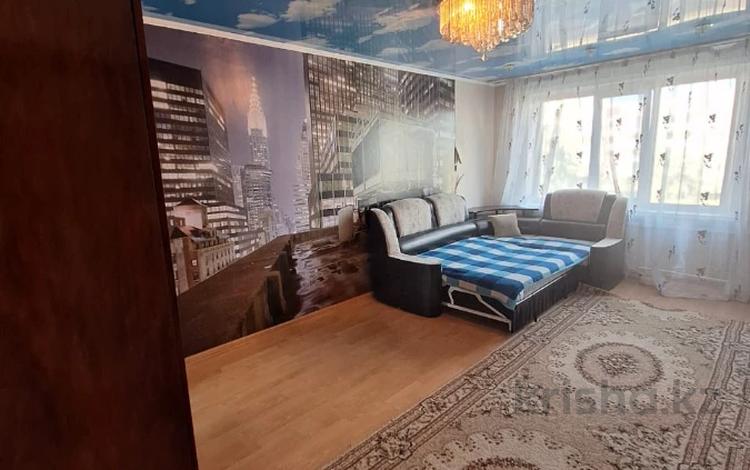 3-бөлмелі пәтер · 65 м² · 3/9 қабат, Жамбыла Жабаева, бағасы: 28.6 млн ₸ в Петропавловске — фото 2