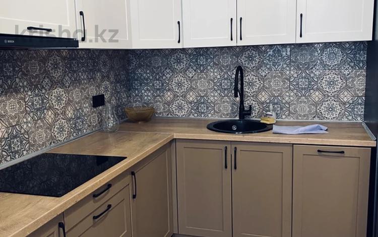 2-бөлмелі пәтер · 74 м² · 1/5 қабат, Халиуллина 196/0, бағасы: 280 000 ₸ в Алматы, Медеуский р-н — фото 18