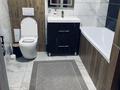 2-бөлмелі пәтер · 74 м² · 1/5 қабат, Халиуллина 196/0, бағасы: 280 000 ₸ в Алматы, Медеуский р-н — фото 16