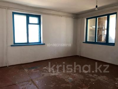 4-комнатная квартира · 102 м² · 2/2 этаж, 2 5 за 8 млн ₸ в Курыке