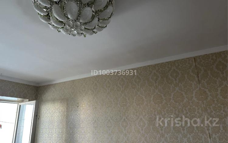 3-комнатная квартира · 62 м² · 4/5 этаж, 4-й мкр 20 за 12 млн ₸ в Актау — фото 2