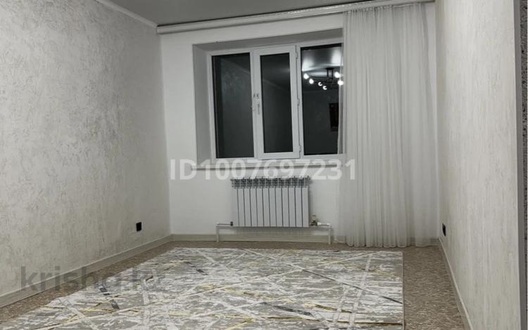 1-бөлмелі пәтер · 47 м² · 3/3 қабат, Нур Актобе 61 — Нур Сити, бағасы: 15 млн ₸ — фото 2