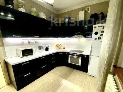 2-комнатная квартира · 75 м² · 2/9 этаж, Иманова 18/1 за 45 млн ₸ в Астане, р-н Байконур