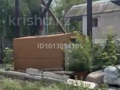 Өнеркәсіптік база · 38 сотық, Абулхаир хана 6/10, бағасы: 250 млн ₸ в Уральске