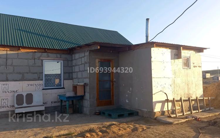 Отдельный дом · 2 комнаты · 60 м² · 8 сот., Синегорье 90 — 6 дача за 7 млн 〒 в Кокшетау — фото 2