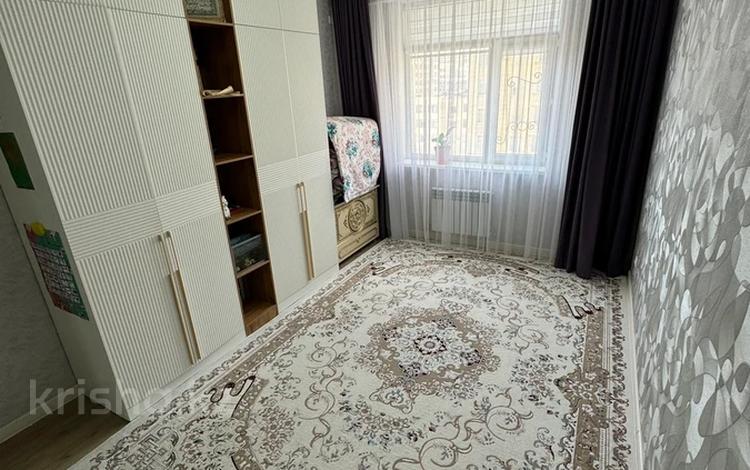 3-комнатная квартира · 110 м² · 7/10 этаж, 16-й мкр 93 за 33 млн ₸ в Актау — фото 2