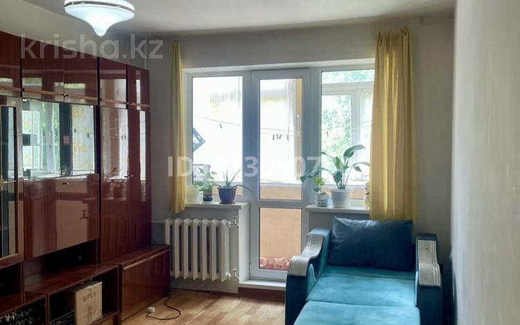 1-комнатная квартира · 32 м² · 2/5 этаж, Абая 76 за 6.3 млн ₸ в Темиртау — фото 2