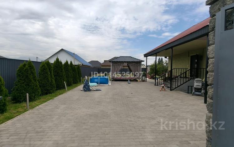 Отдельный дом · 2 комнаты · 50 м² · 8 сот., Жанадаур, Молодежная 46 — Болысбаева за 32 млн ₸ в Алатау — фото 2