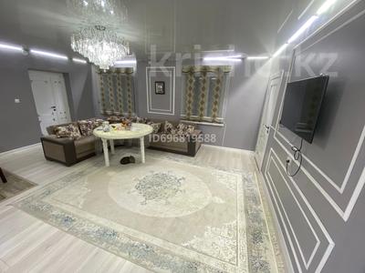 Жеке үй • 3 бөлмелер • 180 м² • ай сайын, Аксу 89, бағасы: 400 000 〒 в Шымкенте, Енбекшинский р-н