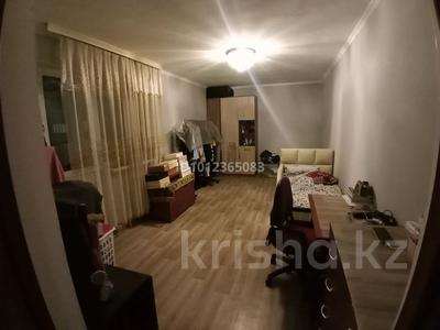 2-комнатная квартира · 50 м² · 11/16 этаж, ул. Ораза Жандосова за 37.8 млн ₸ в Алматы, Ауэзовский р-н