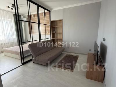 1-комнатная квартира · 45 м² · 16/16 этаж, Ержанова 34/1 за 33 млн ₸ в Караганде, Казыбек би р-н