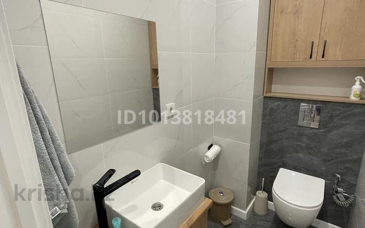 2-комнатная квартира · 60.6 м² · 2/15 этаж, Райымбека 210 — Ауезова и Райымбека за 400 000 ₸ в Алматы, Алмалинский р-н — фото 2