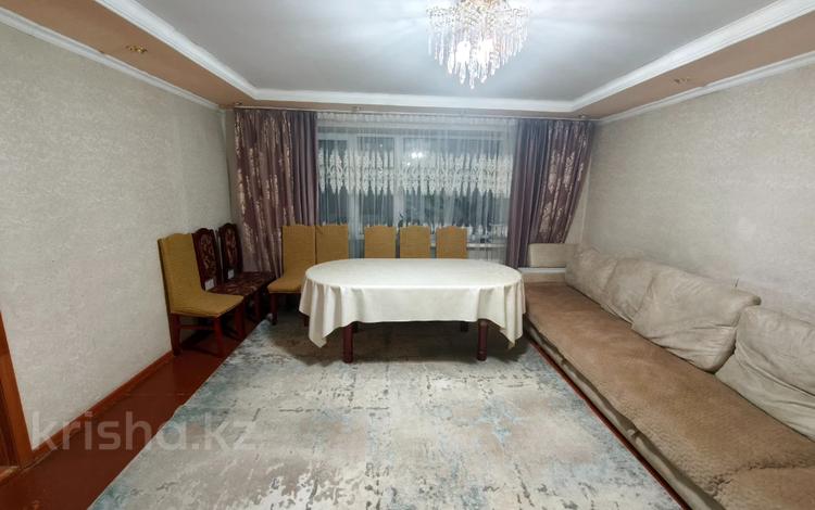 4-бөлмелі пәтер · 81.5 м² · 2/5 қабат, Жаңа қала ш/а., Керамическая 78а, бағасы: 22.9 млн ₸ в Караганде, Казыбек би р-н — фото 12