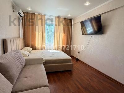 1-бөлмелі пәтер · 32 м² · 2/5 қабат, Микрорайон Сатпаева 11, бағасы: 10 000 ₸ в Балхаше