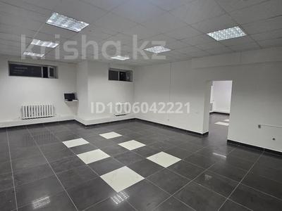 Свободное назначение · 82.2 м² за 300 000 ₸ в Астане, Сарайшык р-н