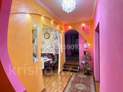 Продажа домов и дачи в Карагандинской обл.: Отдельный дом · 6 комнат · 180 м² · 15 сот., Кольцевая 11 — Рядом колледж СТК (Саранский технический коллледж) за 28 млн 〒 Отдельный дом · 6 комнат · 180 м² · 15 сот., Кольцевая 11 — Рядом колледж СТК (Саранский технический коллледж) за 28 млн 〒 в Сарани