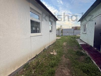 Отдельный дом · 3 комнаты · 100 м² · 3 сот., мкр Жулдыз 41 за 18.8 млн ₸ в Уральске