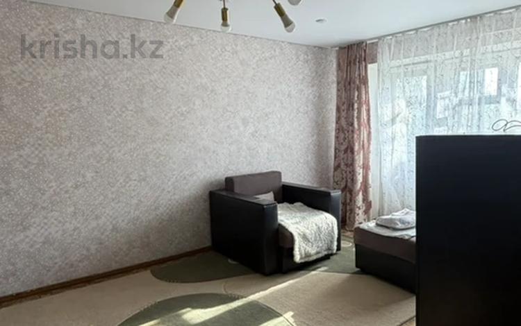 1-комнатная квартира · 30 м² · 4/5 этаж, Ермекова 29/3 за 125 000 ₸ в Караганде, Казыбек би р-н — фото 2