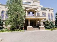 4-комнатная квартира, 270 м², 1/3 этаж, Достык 341 за 495 млн 〒 в Алматы, Медеуский р-н