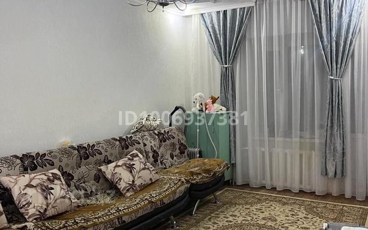 2-бөлмелі пәтер · 54 м² · 2/3 қабат, Тусупбекова 15 — Казанбаева исаева, бағасы: 150 000 ₸ в Жезказгане — фото 9