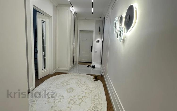 3-комнатная квартира · 120 м² · 5 этаж, мкр Нурсат, Шаяхметова — Шаяхметова за 700 000 ₸ в Шымкенте, Каратауский р-н — фото 25