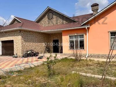 Отдельный дом · 4 комнаты · 244 м² · 7.5 сот., мкр Сарыкамыс-2, Аккайын 5 за 32 млн ₸ в Атырау