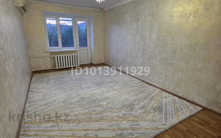 3-комнатная квартира · 60 м² · 2/5 этаж, Сатпаева 14 — БЦК, 15-школа, Дастан отель за 270 000 ₸ в Атырау — фото 2