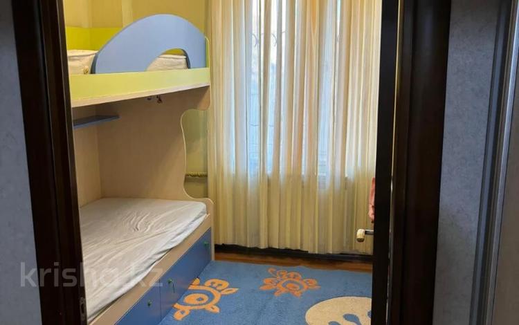 3-бөлмелі пәтер · 70 м² · 2/5 қабат, 15-й мкр 43, бағасы: 24.5 млн ₸ в Актау — фото 2
