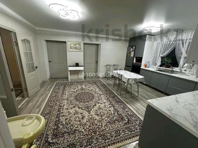 Дача · 4 комнаты · 135 м² · 10 сот., Старый город — Старая мечеть за 16 млн 〒 в Актобе